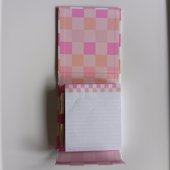 NEW Eccolo Notepad with Gold Pen Pink White Magnetic Closure 5" Pad 150 sheets - Picture 2 of 6